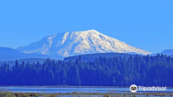 WA Parks Mt Saint Helens Interpretive Center