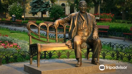 Monument to L. Utesov