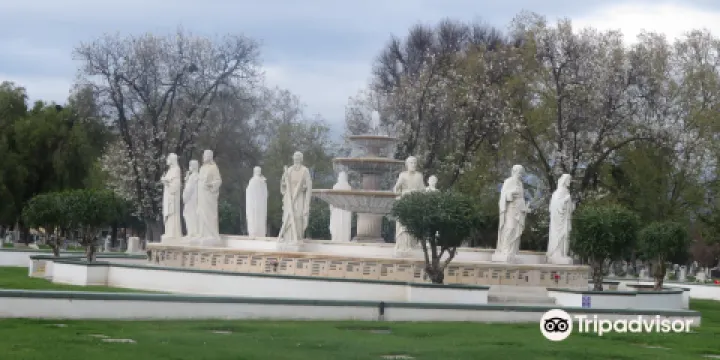 Oak Hill Memorial Park