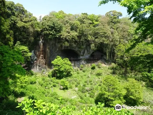 Fukoji Temple Cliff-Carved Budda