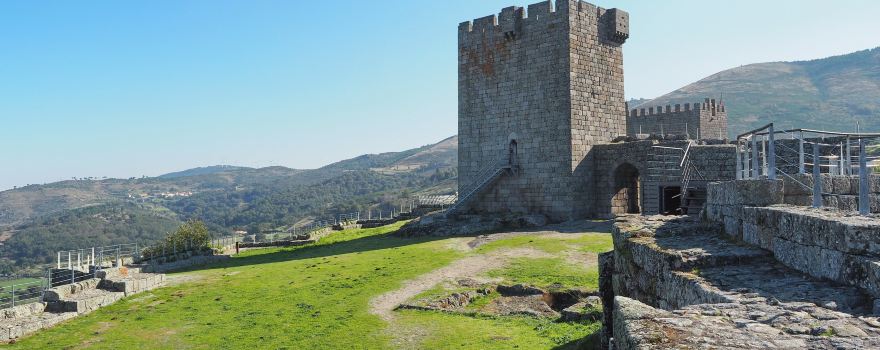 Castelo de Linhares da Beira