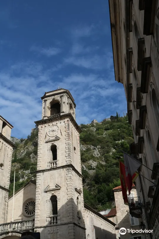 4_Saint Tryphon's Cathedral