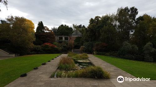 The Hill Garden and Pergola