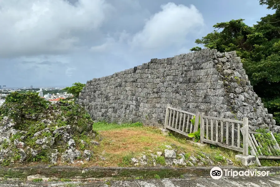 Ruinas del castillo de Urasoe