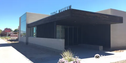 Topaz Museum