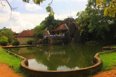 Isurumuniya Vihara Các khách sạn ở Anuradhapura