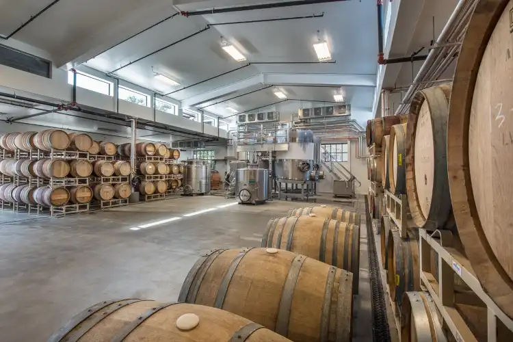 Hotels near Derby Wine Estates: Tasting Room