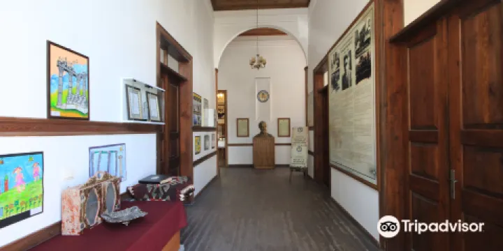 Bergamali Kadri Egitim Tarihi Muzesi