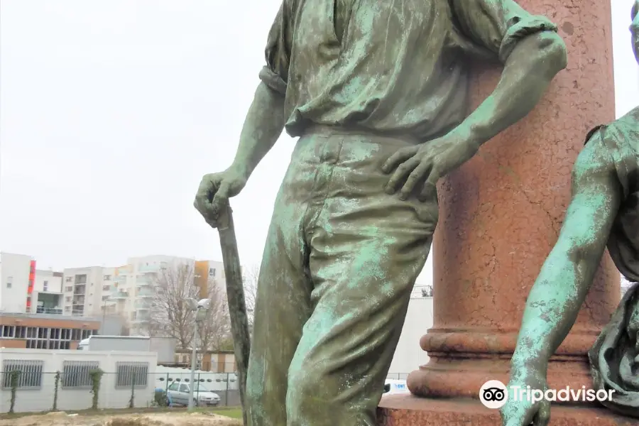 Monument à Jean-Baptiste Boussaingault