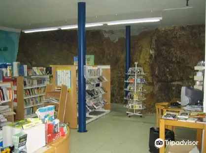 Biblioteca de Caldes d’Estrac—Can Milans