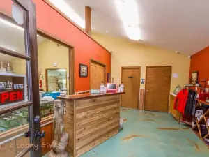 2 Loons Distillery