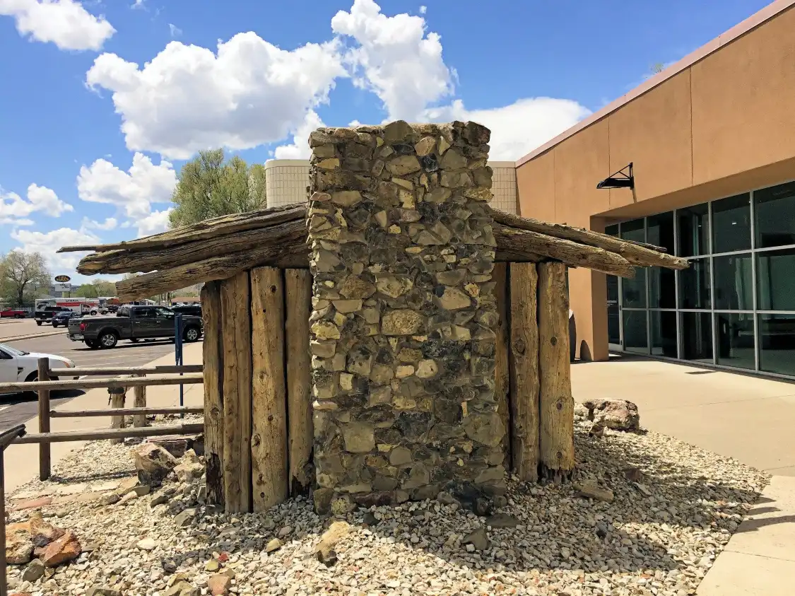 Hotels near Northeastern Nevada Museum