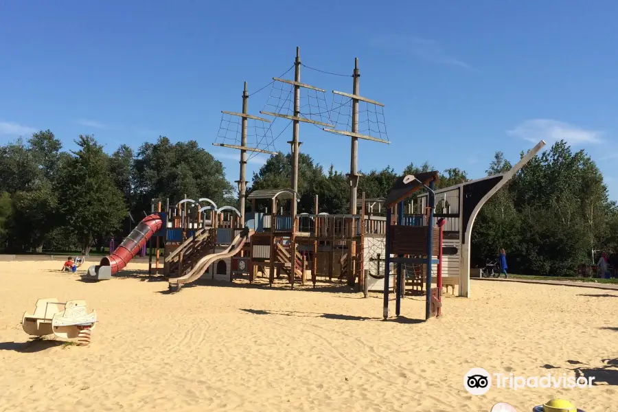 Grays Beach Riverside Park