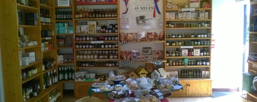 The Ginger Piggery & Ginny’s Cafe