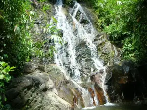 Sai Rung Waterfall