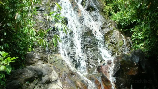 Sai Rung Waterfall