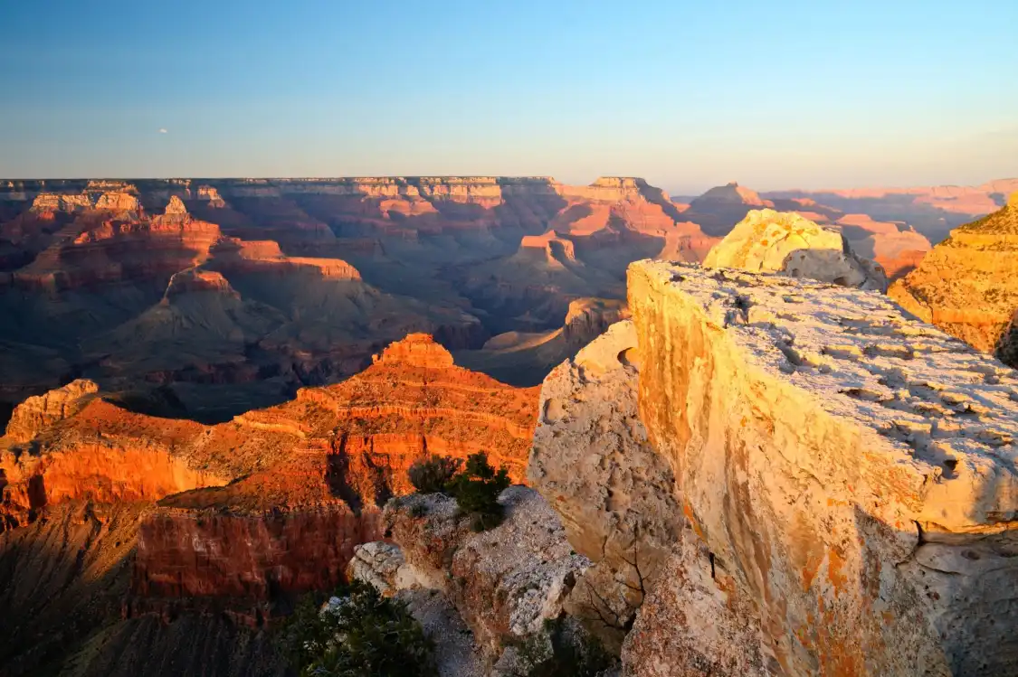 Hotels near Mather Point