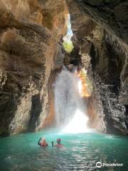 La Leona Waterfall-Finca Curubanda Official access