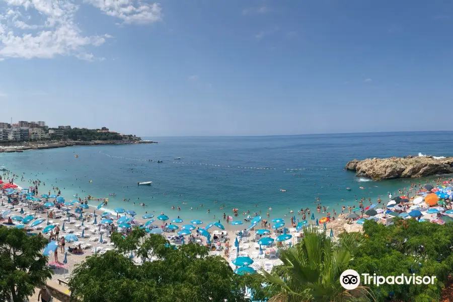 Veliki Pijesak Beach