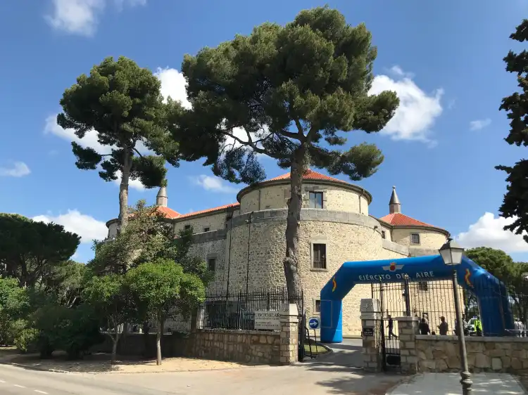 Hotel dekat Casa Palacio de Manuel Godoy