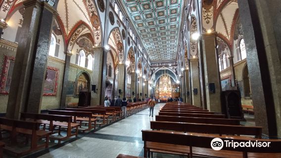 Nuestra Señora del Rosario de Agua Santa Church