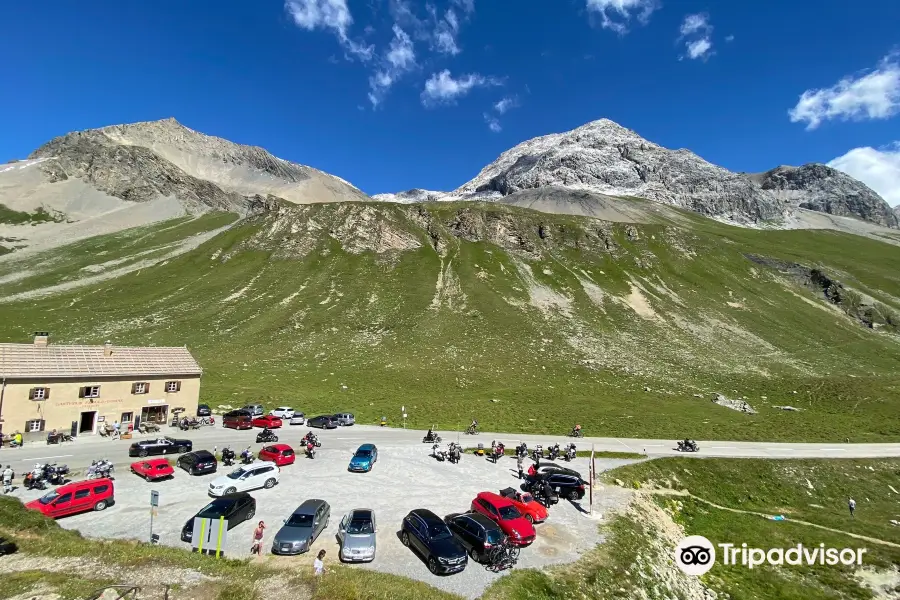 Albula Pass