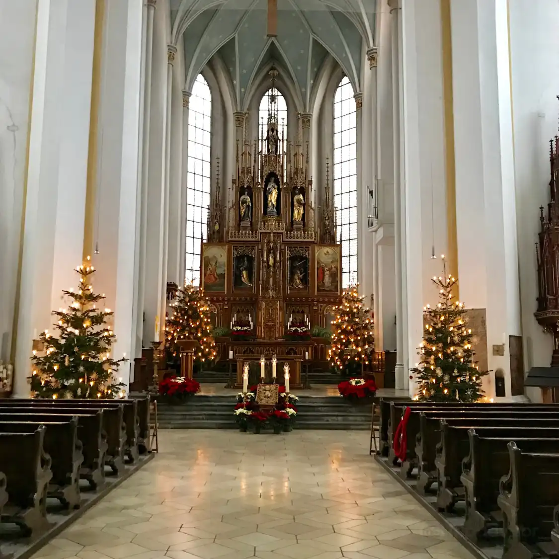 Stadtpfarrkirche St. Johannes附近的飯店