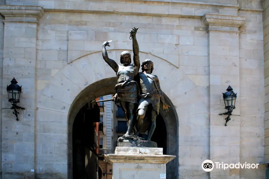 Estatua d'Indibil i Mandoni