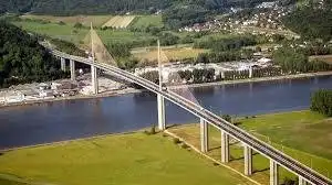 Hotels near Pont de Brotonne