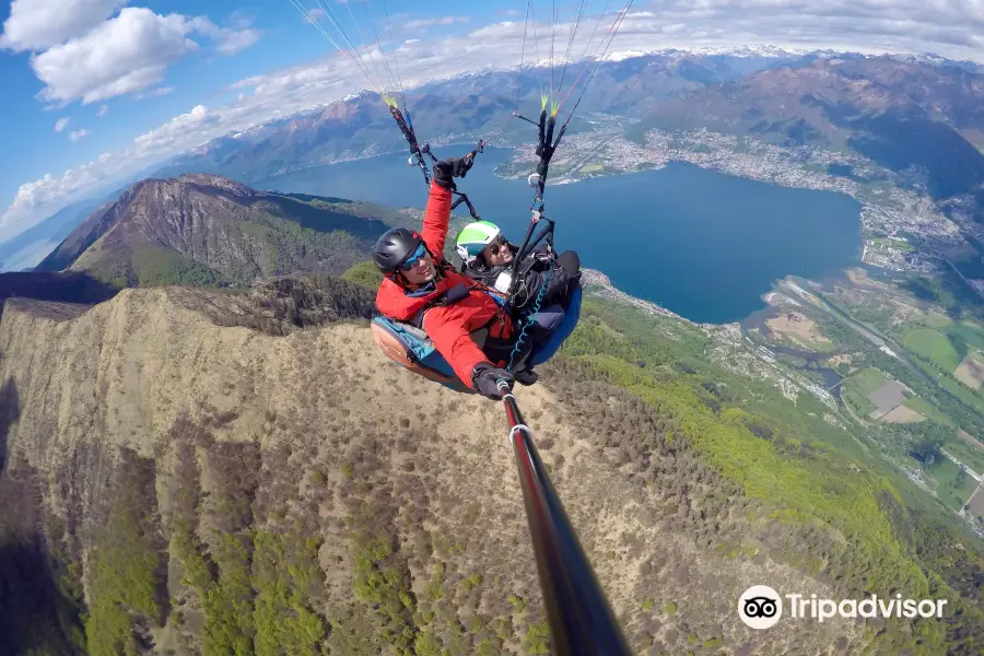 FlyTicino - Paragliding Tandem Flights