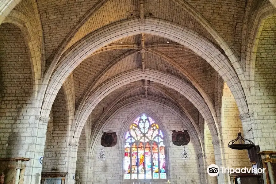 Eglise Saint-Medard de Thouars