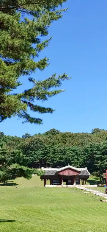 Hotels near West Five Royal Tombs, Goyang (Seooreung)