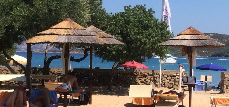 Malì Beach Bar