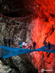 OUTDOOR - Glacier Canyon Grindelwald