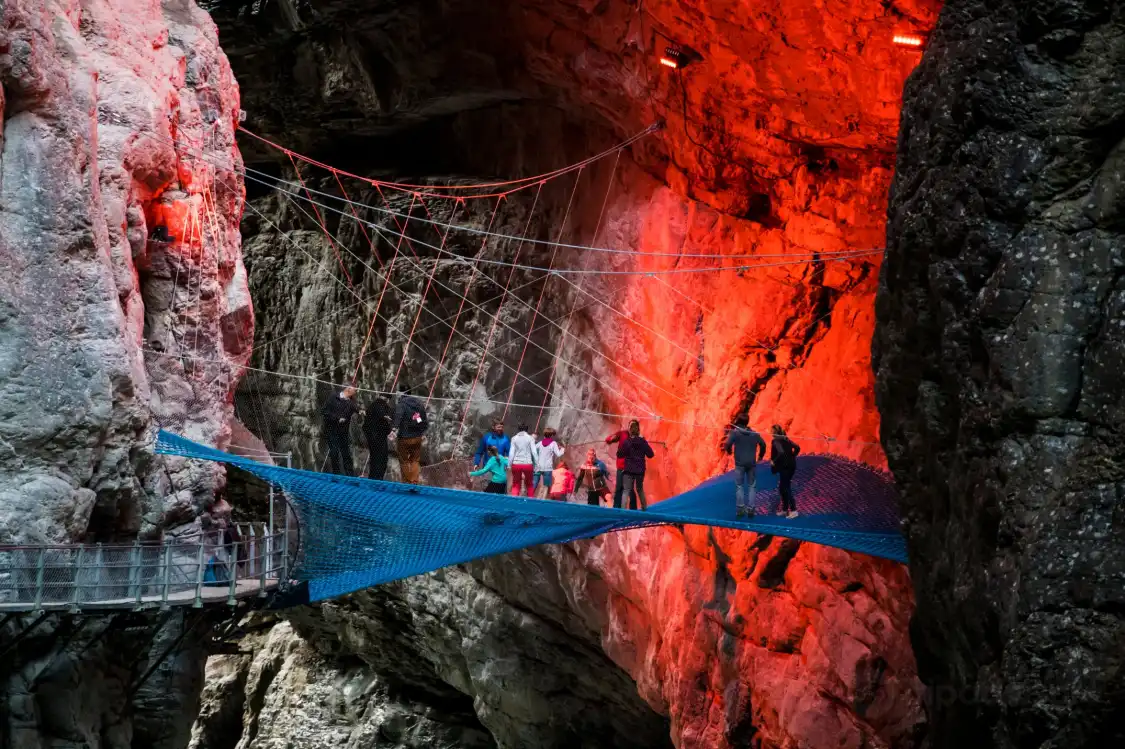 Hotels near OUTDOOR - Glacier Canyon Grindelwald