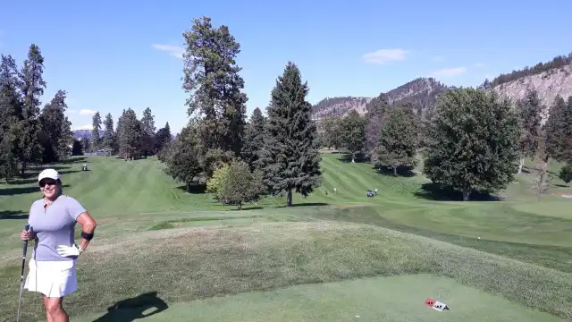 Kelowna Golf & Country Club附近的飯店