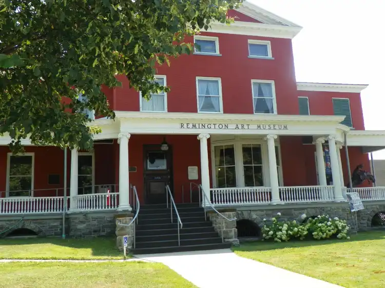 Hotels in Ogdensburg