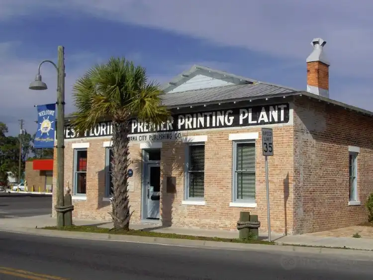 Hotels near The Panama City Publishing Company Museum