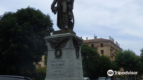 Monument au Duc de Paddoue