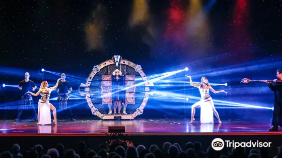 Hamners' Unbelievable Variety Show - Branson, MO