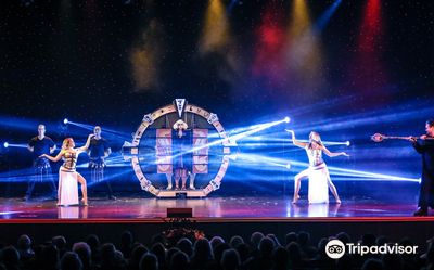 Hamners' Unbelievable Variety Show - Branson, MO