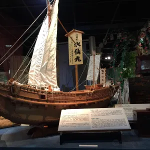 水仙ドーム