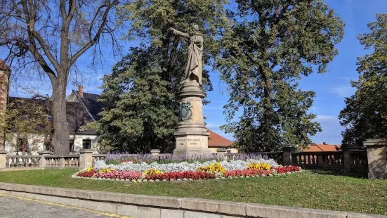 pomník Karla Havlíčka Borovského