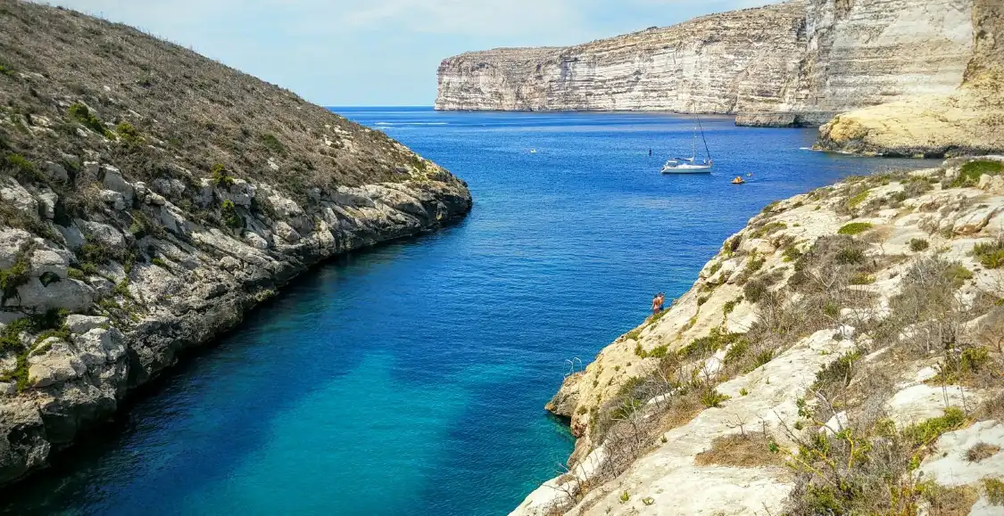 Hotels near Xlendi Beach