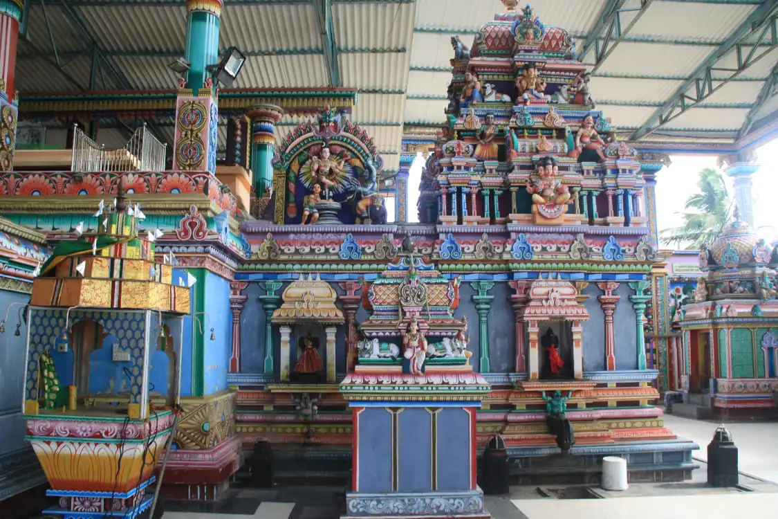 Hotels near Thirukoneswaram Kovil