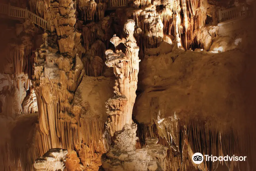 Grotte des Demoiselles