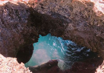 Māʻili Beach Park