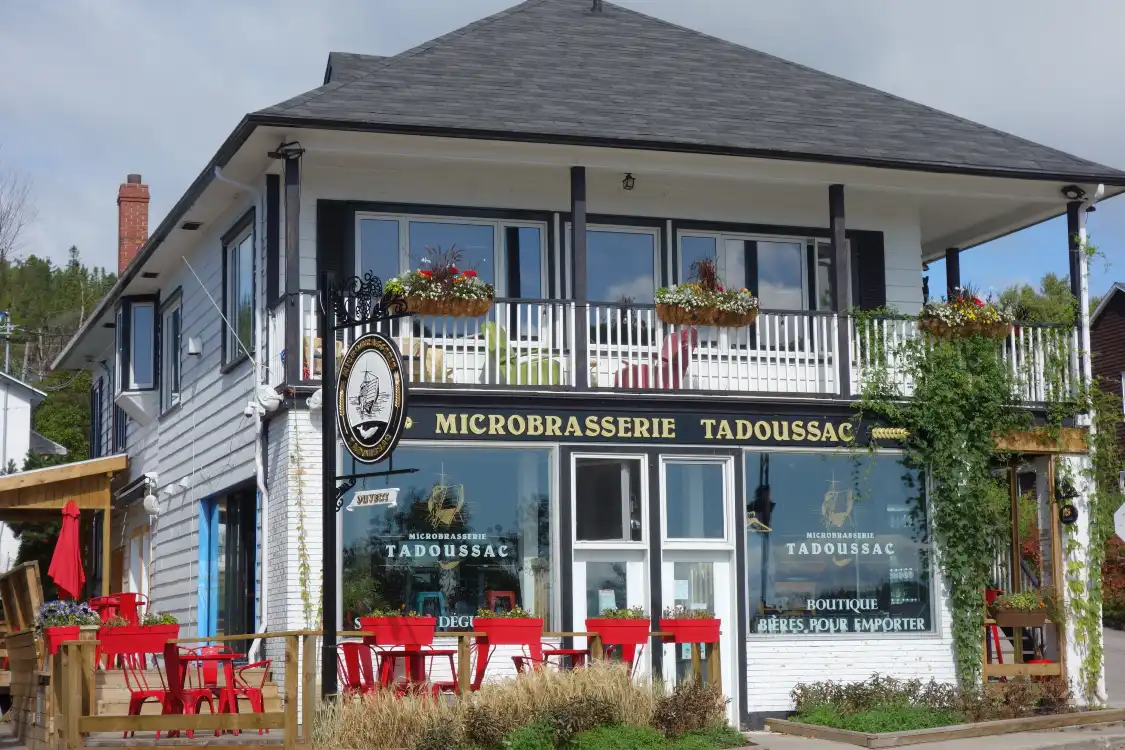 Hotels near Microbrasserie Tadoussac - Brewery / Shop / Taproom
