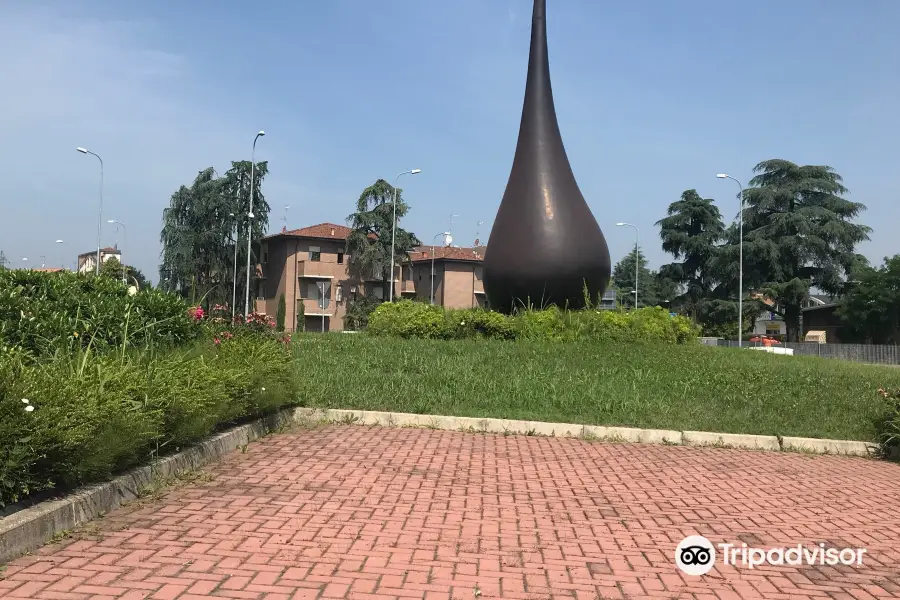 Goccia. L’Essenza  - Monumento dedicato all'Aceto Balsamico Tradizionale di Modena