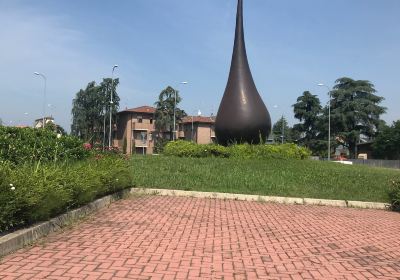 Goccia. L’Essenza  - Monumento dedicato all'Aceto Balsamico Tradizionale di Modena